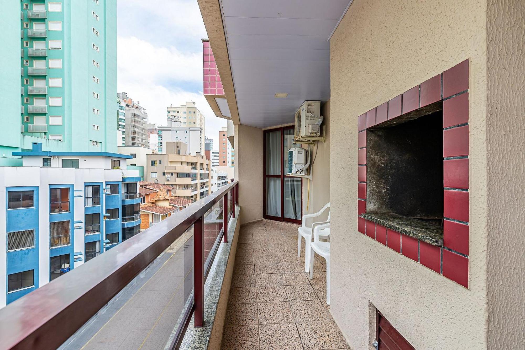 Apto Pe Na Areia Vista Mar Em Meia Praia Evb308 อิตาเปมา ภายนอก รูปภาพ